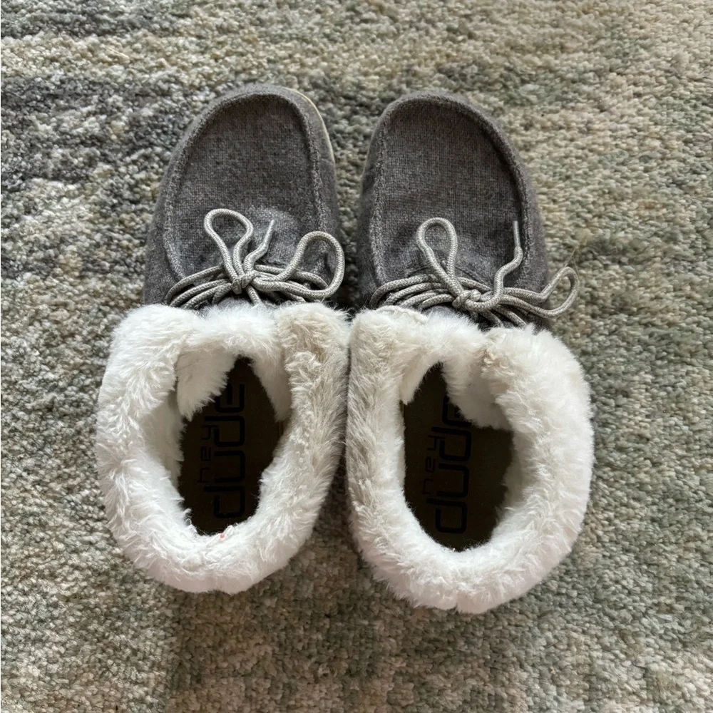 Hey Dude shoes - Picture 4 of 4